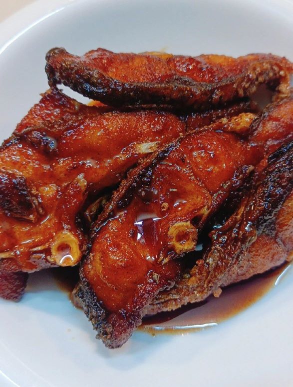 沪式熏鱼 外酥里嫩 甜鲜口味 上海美食